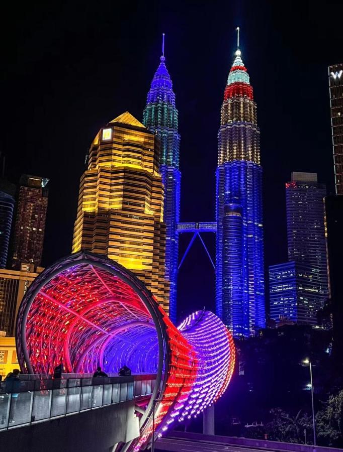 Calm Sojourn, Sky Suites Klcc Kuala Lumpur Eksteriør bilde